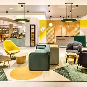 Manchester Airport T2 By Ihg ヘイル