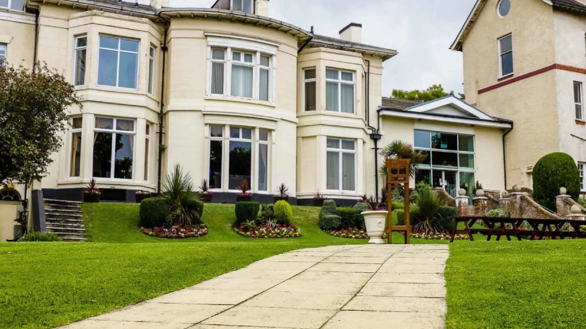 The Devonshire House Hotel Liverpool