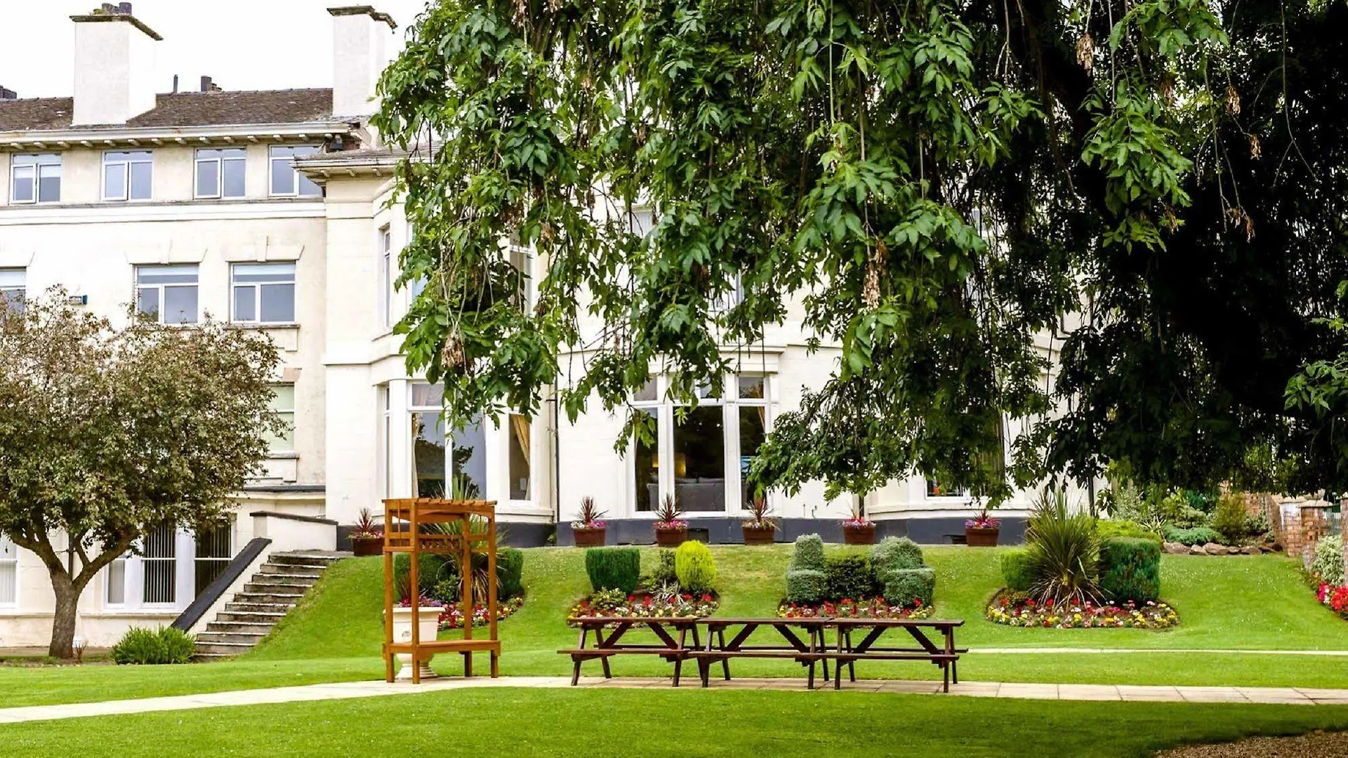 The Devonshire House Hotel Liverpool United Kingdom
